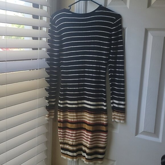 No Boundaries Sweater Dress - Picture 2 of 4